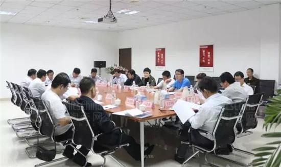 全區總部經濟 促進建陶企業轉型升級座談會在中國（淄博）陶瓷總部召開