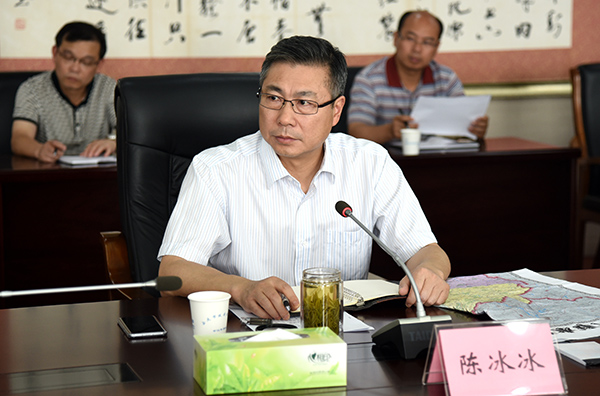 陳冰冰主持召開安慶市政府常務會議,審議并原則同意《安慶市2016年促進文化產(chǎn)業(yè)發(fā)展政策》