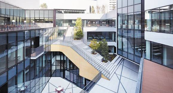 企業入駐湘江基金小鎮