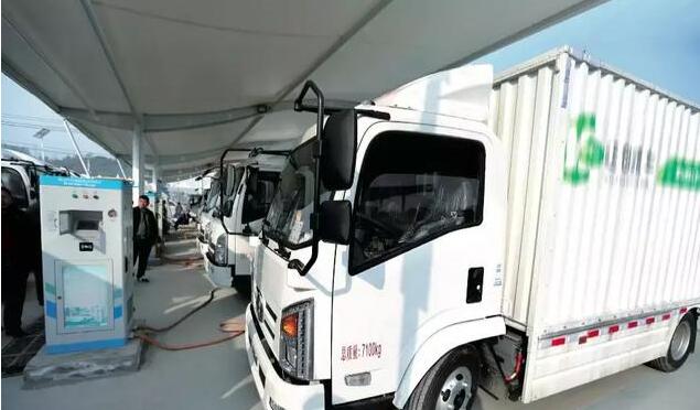 解讀黨的十九大報告中提出的實施鄉村振興戰略的“二十字”方針