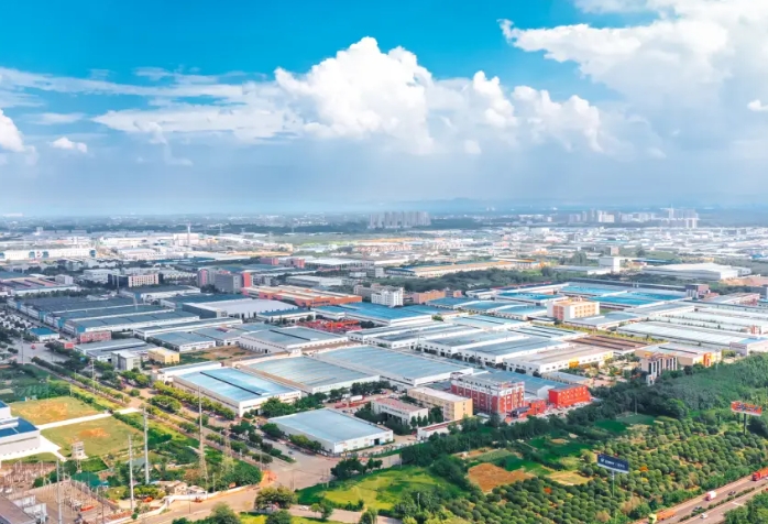 “十五五”時期成都制造業園區轉型升級的方向與建議 “十五五”時期成都制造業園區轉型升級的方向與建議